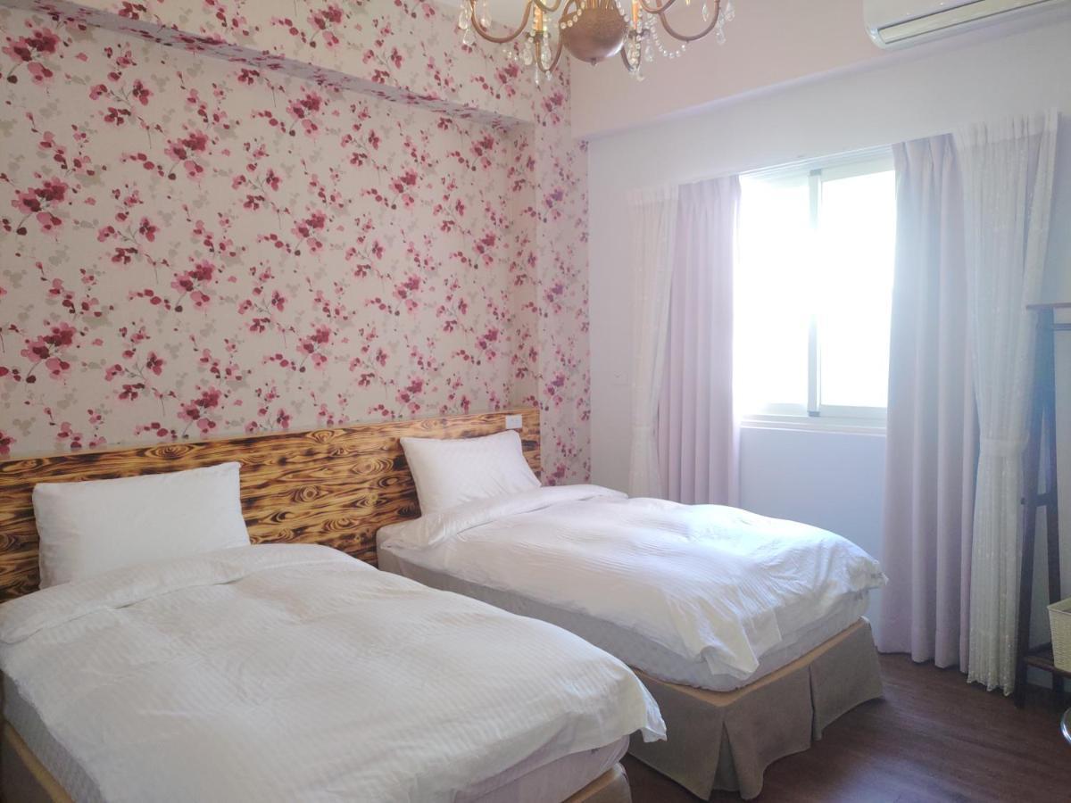 Railway Traveler B&B T'ai-tung Quarto foto